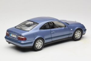 Mercedes CLK C208 Lila Anson 1:18 30330 Fém – 3. kép a 8-ből