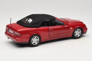 Mercedes CLK A208 Kabrió Piros Anson 1:18 30338 Fém – 3. kép a 8-ből