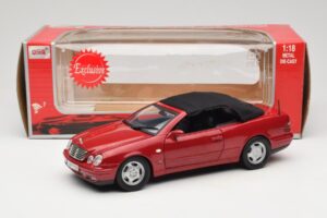 Mercedes CLK A208 Kabrió Piros Anson 1:18 30338 Fém – 8. kép a 8-ből