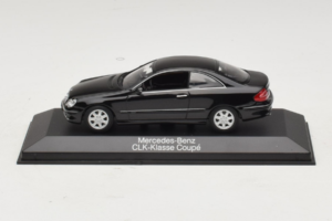 Mercedes CLK W208 Fekete Minichamps 1:43 B66961946 Fém