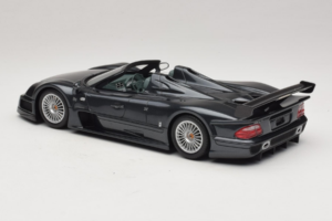 Mercedes AMG CLK GTR Roadster Szürke GT Spirit 1:18 GT960 Gyanta – 5. kép a 6-ből