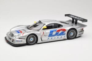 Mercedes CLK LM GT1 #1 AMG Mercedes K. Ludwig / R. Zonta FIA GT Championship 1998 Maisto 1:18 56053 Fém