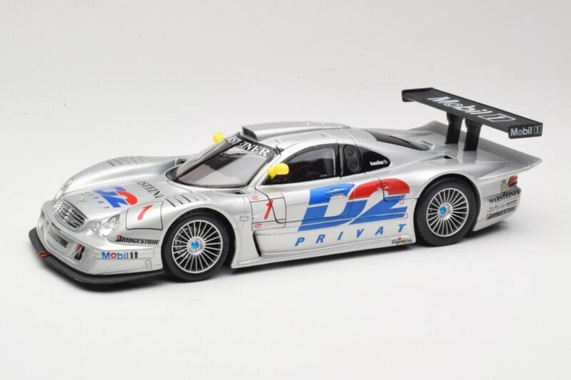 Mercedes CLK LM GT1 #1 AMG Mercedes K. Ludwig / R. Zonta FIA GT Championship 1998 Maisto 1:18 56053 Fém