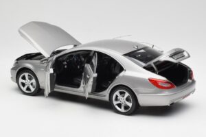 Mercedes CLS C218 Designo Alubeam Titanium Norev 1:18 B66961298 Fém – 5. kép a 8-ből
