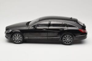 Mercedes CLS Shooting Brake X218 Obsidian Black Norev 1:18 B66960115 Fém – 4. kép a 8-ből