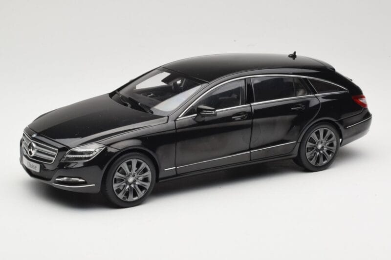 Mercedes CLS Shooting Brake X218 Obsidian Black Norev 1:18 B66960115 Fém