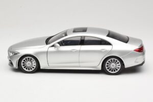 Mercedes CLS C257 Ezüst Norev 1:18 183489 Fém – 4. kép a 8-ből