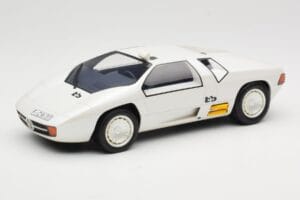 Mercedes CW311 White Metallic BoS Models 1:18 BOS198 Gyanta