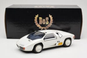 Mercedes CW311 White Metallic BoS Models 1:18 BOS198 Gyanta – 6. kép a 6-ből