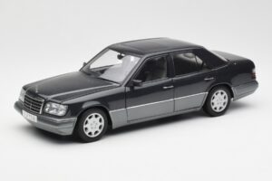 Mercedes E320 W124 Nautik Kék Metál Dealer Edition AUTOart 1:18 B66040508 Fém