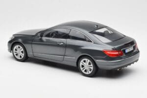 Mercedes E500 C207 Coupe Tenoric Szürke Norev 1:18 183540 Fém – 7. kép a 8-ből