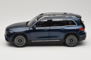 Mercedes EQB Kék NZG 1:18 B66961280 Fém – 4. kép a 8-ből