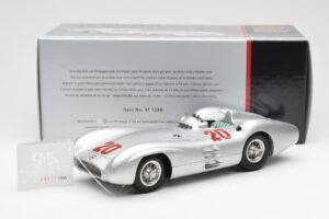 Mercedes W196 Streamliner #20 K. Kling French GP 1954 CMC 1:18 M-128B Fém – 6. kép a 6-ből