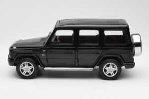 Mercedes G 500 W463 Fekete Dealer Edition AUTOart 1:18 B66962143 Fém – 4. kép a 8-ből