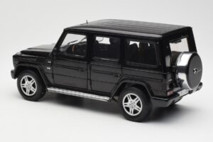 Mercedes G 500 W463 Fekete Dealer Edition AUTOart 1:18 B66962143 Fém – 7. kép a 8-ből