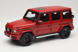Mercedes G 500 W463 Piros Minichamps 1:18 110037101 Fém
