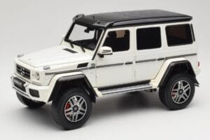 Mercedes G 63 AMG 4x4 Squared Polar White Almost Real 1:18 820203 Fém