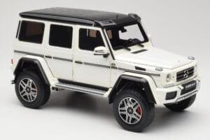 Mercedes G 63 AMG 4x4 Squared Polar White Almost Real 1:18 820203 Fém – 6. kép a 8-ből