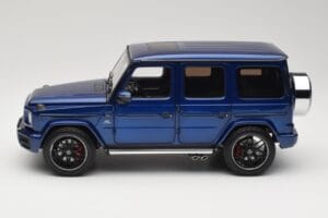 Mercedes G 63 AMG W463 Blue Metallic Minichamps 1:18 110037061 Fém – 4. kép a 8-ből