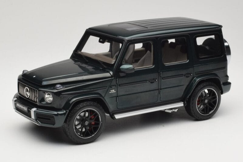 Mercedes G 63 AMG W463 Green Metallic Minichamps 1:18 110037066 Fém