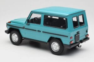 Mercedes G-Class W460 SWB Türkiz Minichamps 1:18 155038001 Fém – 5. kép a 6-ből
