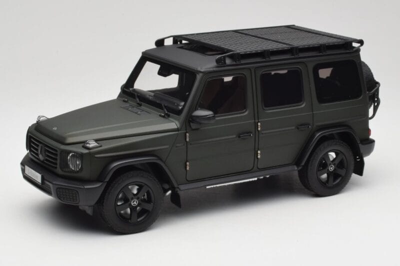 Mercedes G-Class W465 Olajzöld Norev 1:18 B66960662 Fém