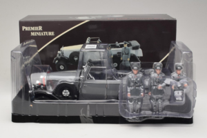 Mercedes G4 6-Wheels Fekete With Figures Signature Models 1:18 38202 Fém – 3. kép a 3-ből