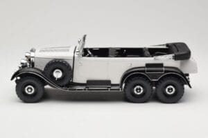 Mercedes G4 W31 Fehér MCG 1:18 MCG18208 Fém – 3. kép a 6-ből