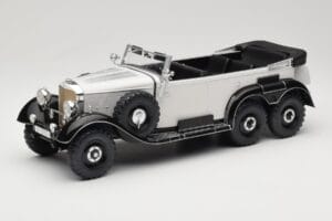 Mercedes G4 W31 Fehér MCG 1:18 MCG18208 Fém