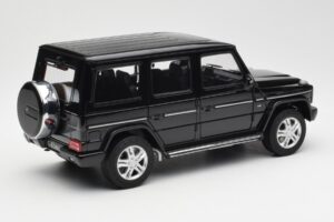 Mercedes G500 W463 Fekete AUTOart 1:18 76216 Fém – 3. kép a 8-ből