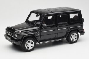 Mercedes G500 W463 Fekete AUTOart 1:18 76216 Fém