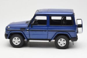 Mercedes G500 W463 SWB Kék AUTOart 1:18 76114 Fém – 4. kép a 8-ből