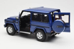 Mercedes G500 W463 SWB Kék AUTOart 1:18 76114 Fém – 5. kép a 8-ből