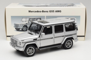 Mercedes G55 AMG W463 Ezüst AUTOart 1:18 76247 Fém – 8. kép a 8-ből