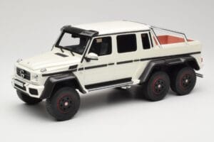 Mercedes AMG G63 6x6 W463 Fehér GT Spirit 1:18 GT100 Gyanta