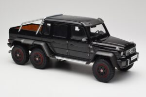 Mercedes AMG G63 W463 6x6 Gloss Fekete AUTOart 1:18 76306 Kompozit – 6. kép a 8-ből