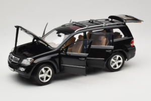 Mercedes GL X164 Tanzanite Blue Minichamps 1:18 B66962335 Fém – 2. kép a 8-ből