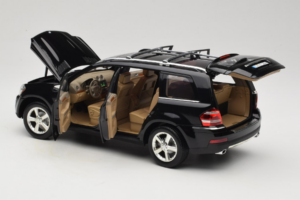 Mercedes GL X164 Tanzanite Blue Minichamps 1:18 B66962335 Fém – 5. kép a 8-ből