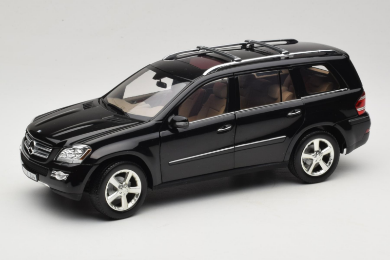 Mercedes GL X164 Tanzanite Blue Minichamps 1:18 B66962335 Fém
