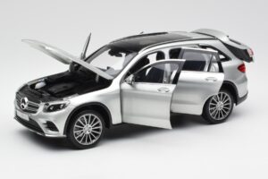 Mercedes GLC X253 Iridium Ezüst Norev 1:18 B66960363 Fém – 2. kép a 8-ből