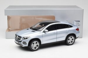 Mercedes GLE Coupe C292 Diamond Ezüst Norev 1:18 B66960358 Fém – 8. kép a 8-ből