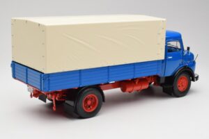 Mercedes L911 Kék Schuco 1:18 450044800 Fém – 3. kép a 8-ből