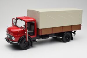Mercedes L 911 Piros Schuco 1:18 450016400 Fém – 2. kép a 8-ből