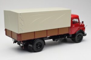 Mercedes L 911 Piros Schuco 1:18 450016400 Fém – 3. kép a 8-ből