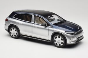 Mercedes Maybach EQS 680 V297 Kék NZG 1:18 1060/23 Fém – 6. kép a 8-ből