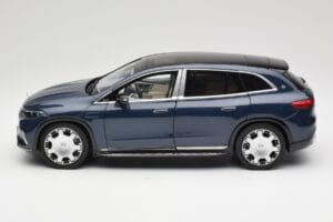 Mercedes Maybach EQS 680 V297 Sötétkék NZG 1:18 B66960593 Fém – 4. kép a 8-ből