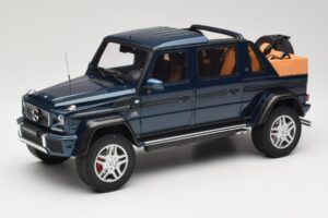 Mercedes Maybach G650 Landaulet Sötétkék GT Spirit 1:18 GT174 Gyanta