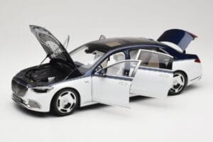 Mercedes Maybach S-Class Z223 Nautical Blue Diamond White Almost Real 1:18 820126 Fém – 2. kép a 8-ből