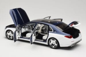Mercedes Maybach S-Class Z223 Nautical Blue Diamond White Almost Real 1:18 820126 Fém – 5. kép a 8-ből