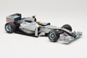 Mercedes MGP W01 #4 N. Rosberg Mercedes GP Showcar 2010 Minichamps 1:18 150100074 Fém – 4. kép a 7-ből